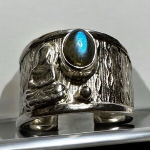 Solid Sterling Silver Labradorite Ring
